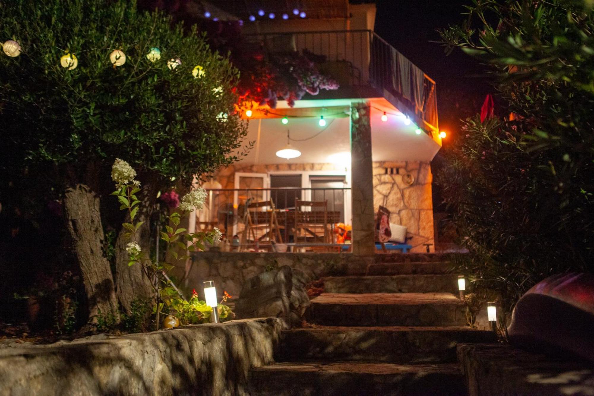Small House At Seafront ティスノ エクステリア 写真